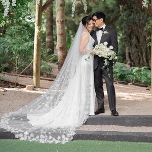 99 inch long 3D Floral Bridal Veil